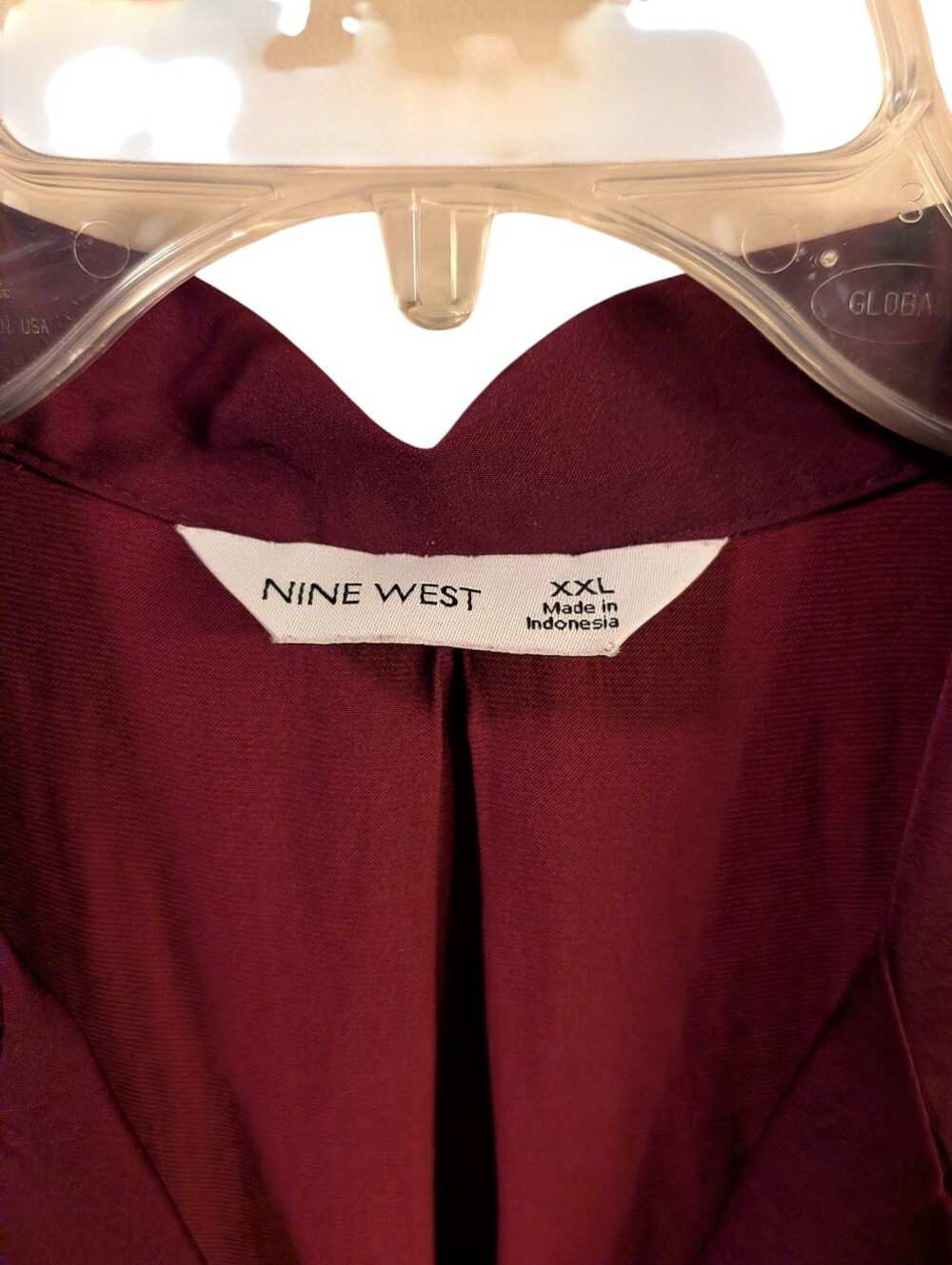 Kohl's Nine West Button Down Flowy Blouse Purplish Red Color Size XXL - Picture 3 of 4